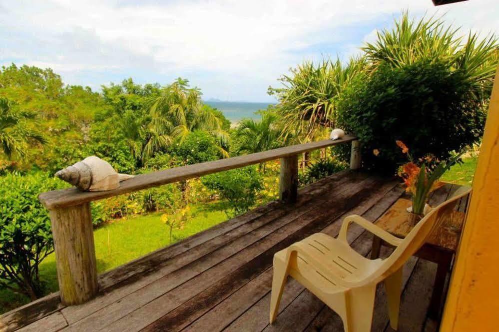 Casa Rosa Taytay Hotel Palawan Exterior photo